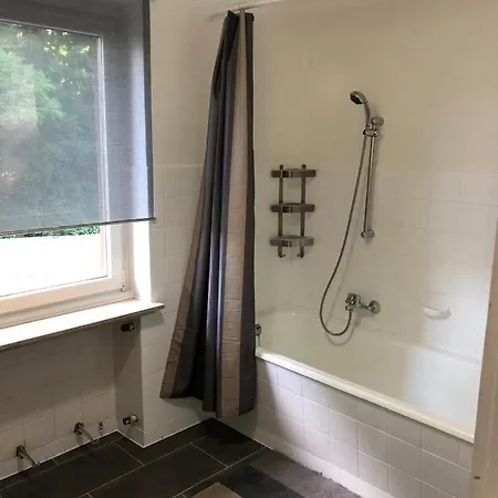 Vakantiehuis Nuerburgring M. Parkplatz - Klima - Garten Und Viel Platz *