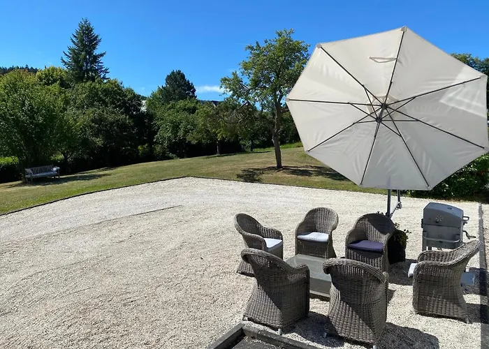 Nuerburgring M. Parkplatz - Klima - Garten Und Viel Platz *