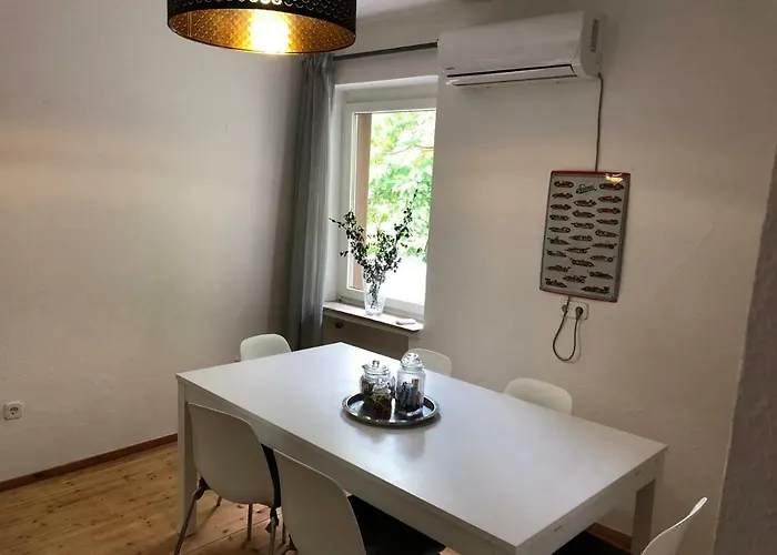 Casa de Férias Nuerburgring M. Parkplatz - Klima - Garten Und Viel Platz