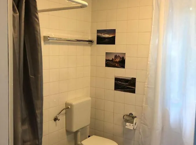 Nuerburgring M. Parkplatz - Klima - Garten Und Viel Platz Casa de Férias *